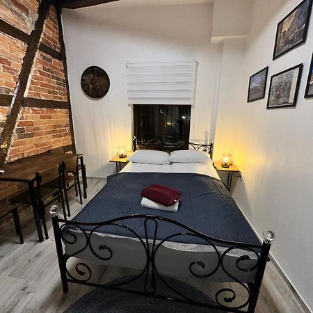Apartamenty Piernikowy Kacik - Rynek Nowomiejski Z Klimatyzacja Stary Toruń Exterior foto