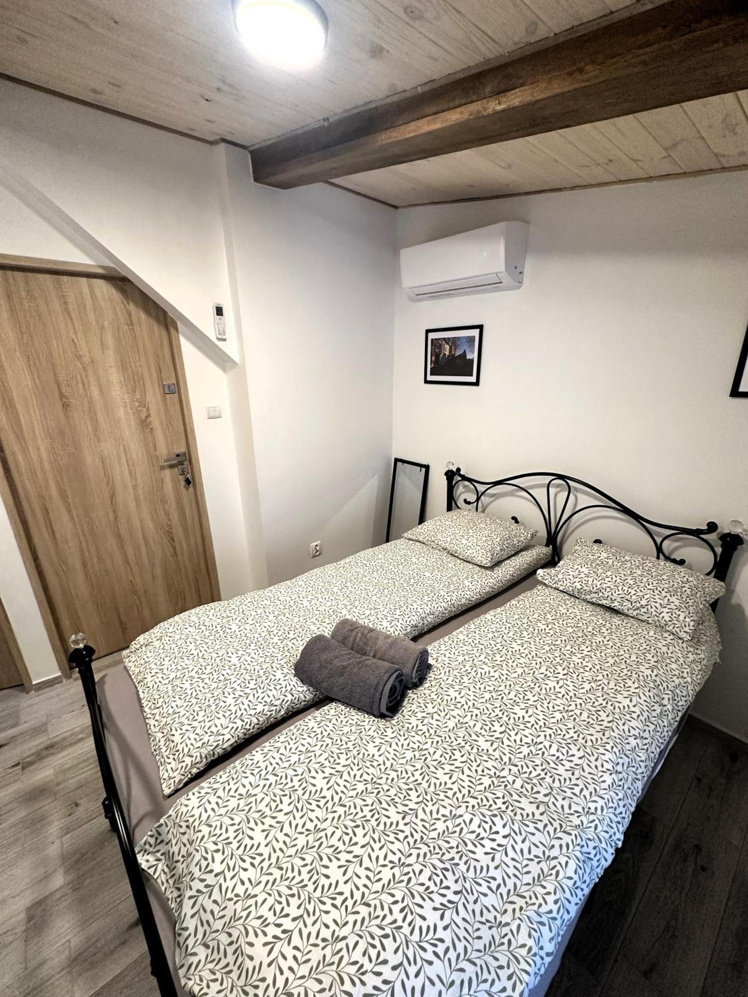 Apartamenty Piernikowy Kacik - Rynek Nowomiejski Z Klimatyzacja Stary Toruń Exterior foto