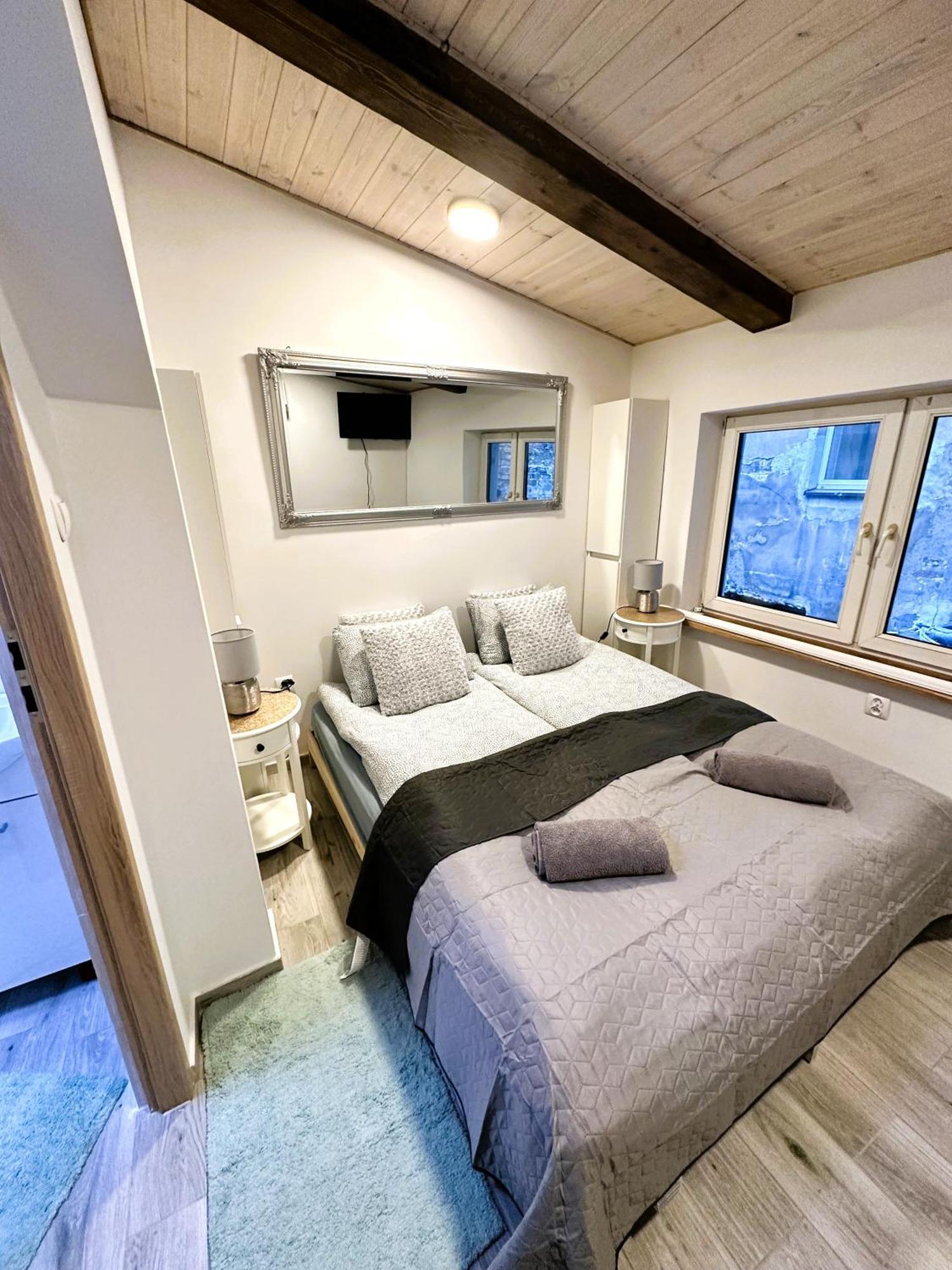 Apartamenty Piernikowy Kacik - Rynek Nowomiejski Z Klimatyzacja Stary Toruń Exterior foto