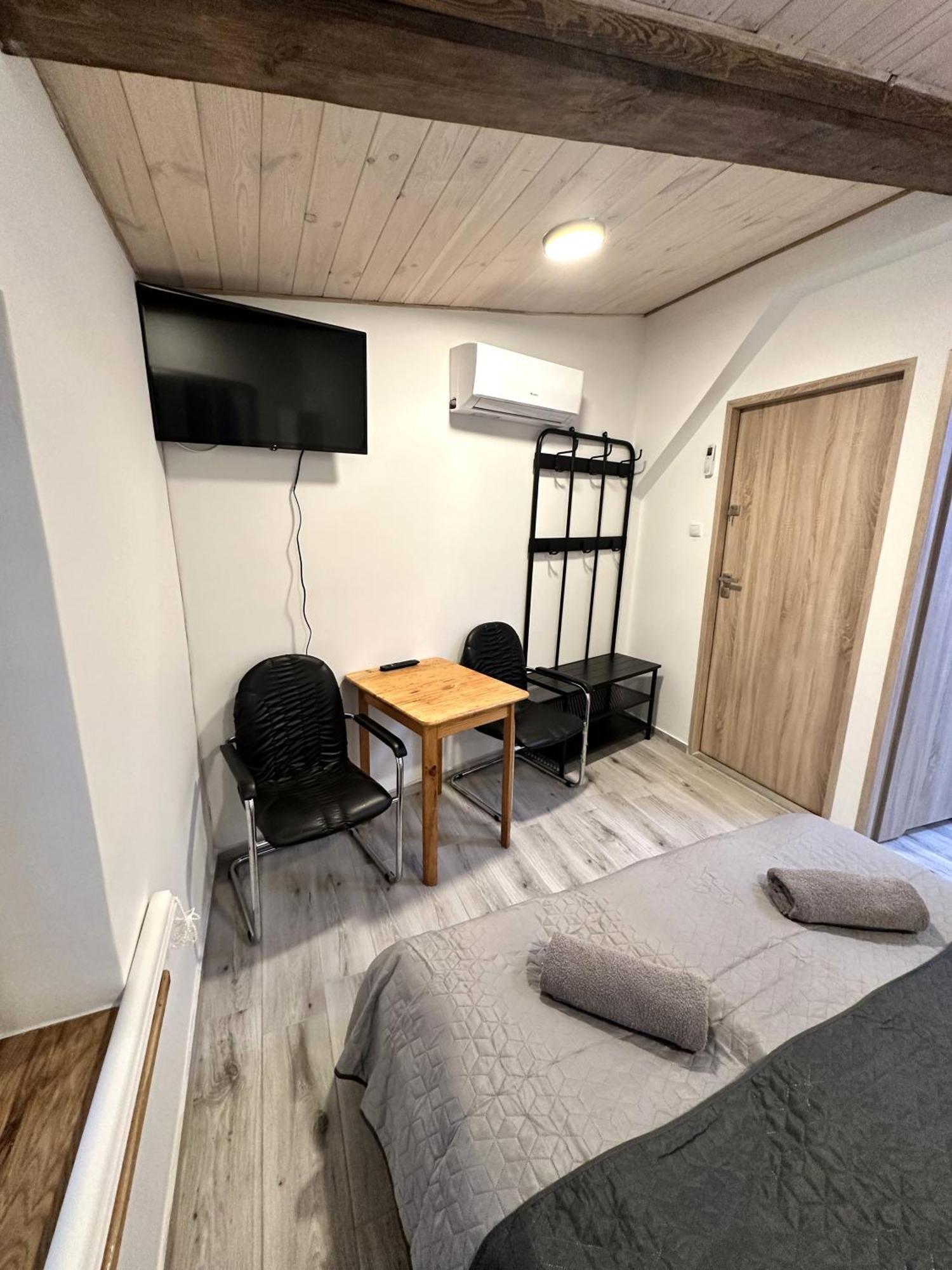 Apartamenty Piernikowy Kacik - Rynek Nowomiejski Z Klimatyzacja Stary Toruń Exterior foto