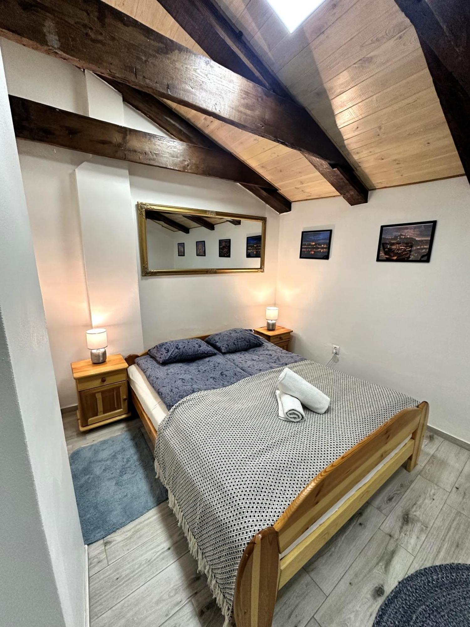 Apartamenty Piernikowy Kacik - Rynek Nowomiejski Z Klimatyzacja Stary Toruń Exterior foto