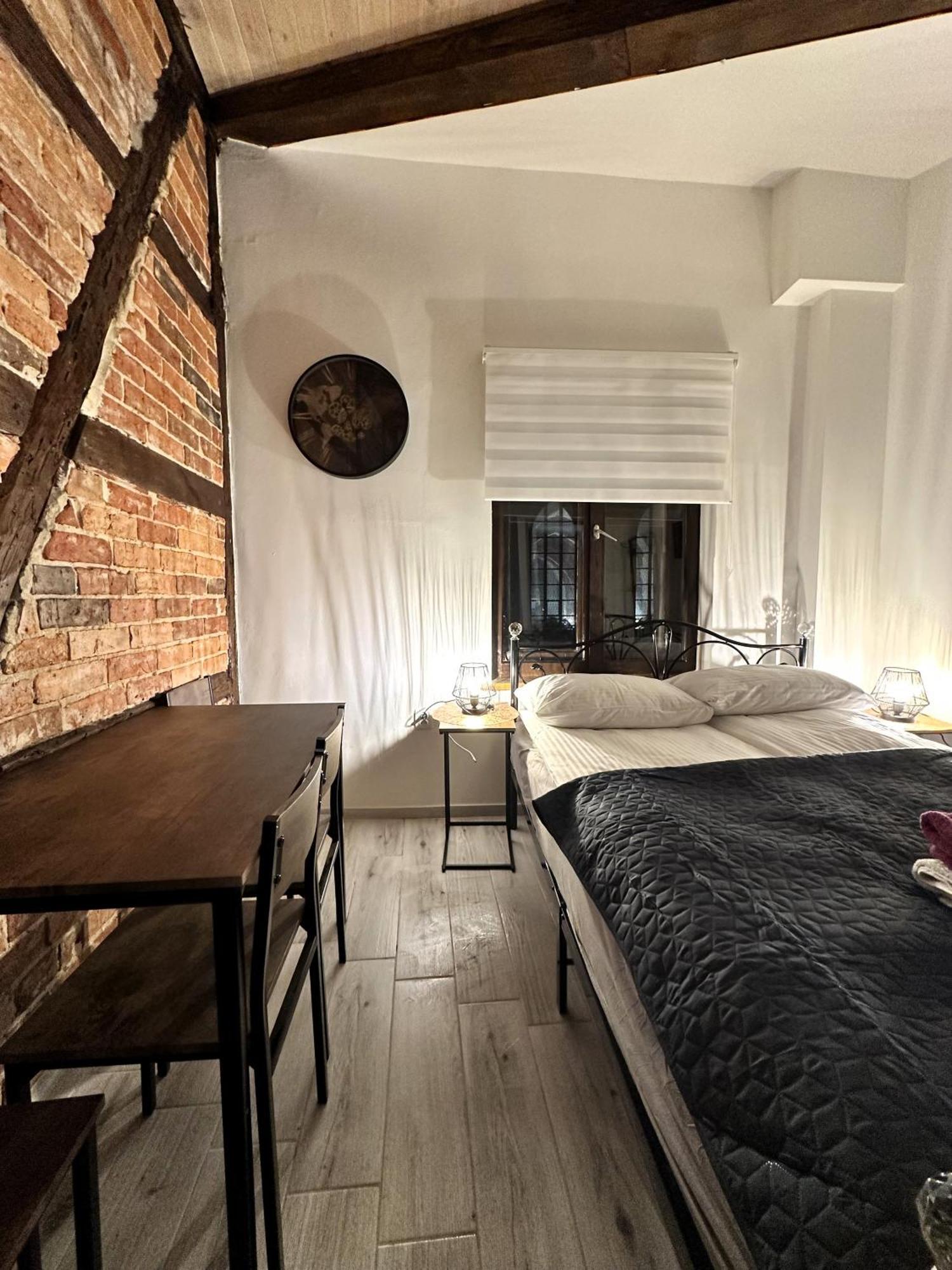 Apartamenty Piernikowy Kacik - Rynek Nowomiejski Z Klimatyzacja Stary Toruń Exterior foto
