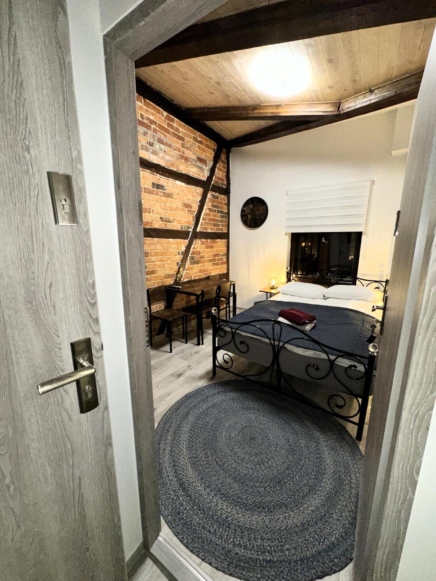 Apartamenty Piernikowy Kacik - Rynek Nowomiejski Z Klimatyzacja Stary Toruń Exterior foto